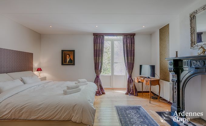 Luxe kasteel in Stavelot voor 8 met zwembad en tuin in de Hoge Venen