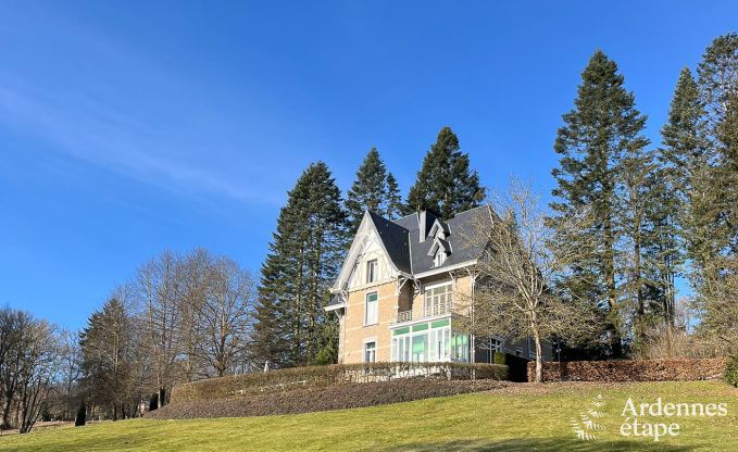 Luxekasteel in de Ardennen voor 28 personen in Stavelot met sauna, jacuzzi en speeltuin