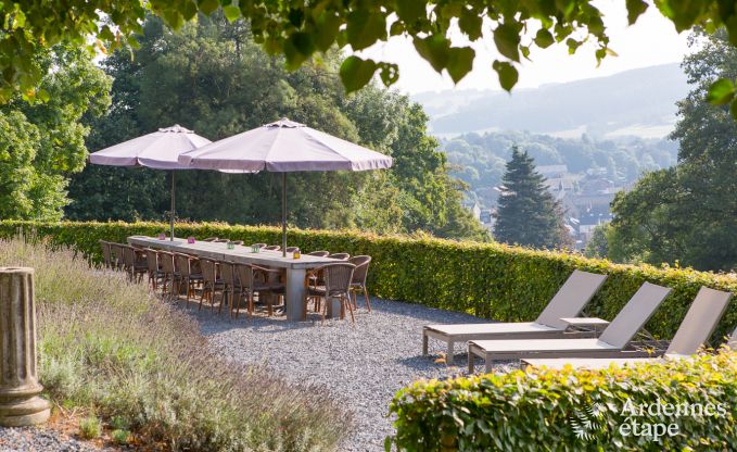 Luxekasteel in de Ardennen voor 28 personen in Stavelot met sauna, jacuzzi en speeltuin