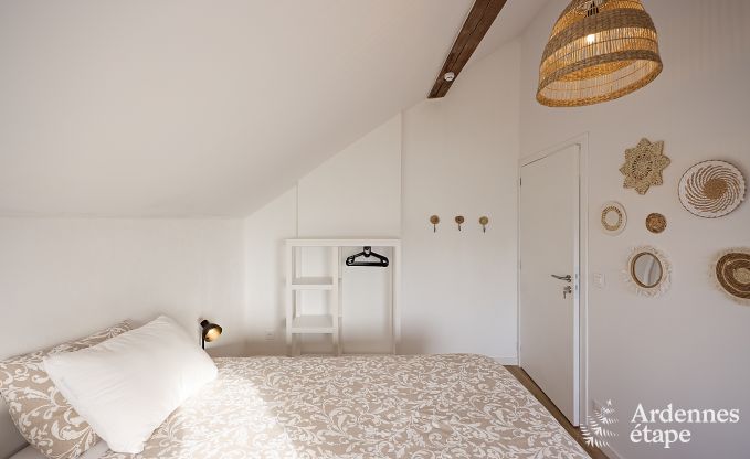 Ruime vakantiewoning voor 8 personen in Stoumont met 4 badkamers, priv�terras, sauna en speelruimte