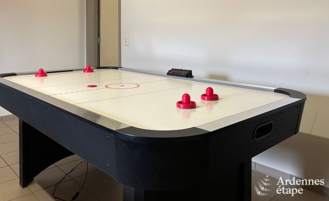 Gerenoveerde vakantiehuis voor gezinnen in het centrum van Stoumont, Hoge Venen