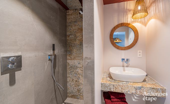 Leuk vakantiehuis voor 8 personen met jacuzzi in Theux, Hoge Venen