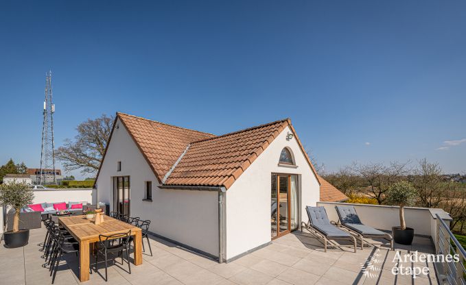 Luxe villa in Theux voor 10 personen met speelzaal, jacuzzi en nabijheid van Spa-Francorchamps