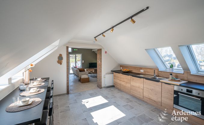 Luxe villa in Theux voor 10 personen met speelzaal, jacuzzi en nabijheid van Spa-Francorchamps