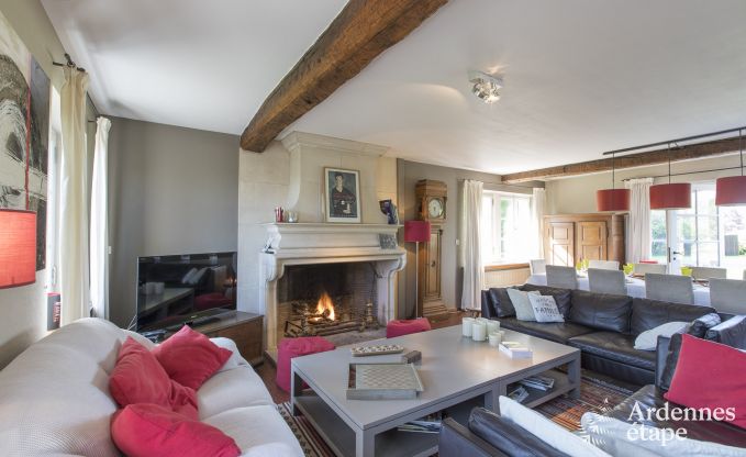 Ruime vakantiewoning voor 9 personen in Tinlot met 4 slaap- en badkamers,  zwembad, privtuin en speelvoorzieningen