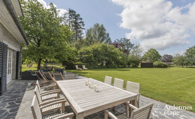 Ruime vakantiewoning voor 9 personen in Tinlot met 4 slaap- en badkamers,  zwembad, privtuin en speelvoorzieningen