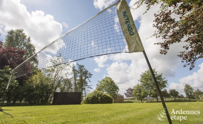 Ruime vakantiewoning voor 9 personen in Tinlot met 4 slaap- en badkamers,  zwembad, privtuin en speelvoorzieningen