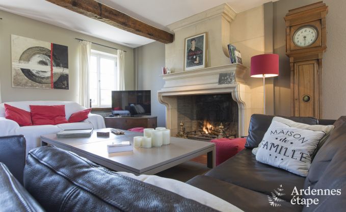 Ruime vakantiewoning voor 9 personen in Tinlot met 4 slaap- en badkamers,  zwembad, privtuin en speelvoorzieningen