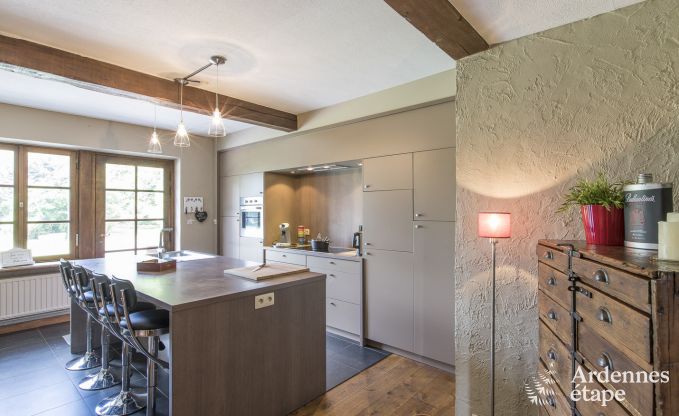 Ruime vakantiewoning voor 9 personen in Tinlot met 4 slaap- en badkamers,  zwembad, privtuin en speelvoorzieningen