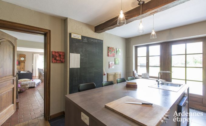 Ruime vakantiewoning voor 9 personen in Tinlot met 4 slaap- en badkamers,  zwembad, privtuin en speelvoorzieningen