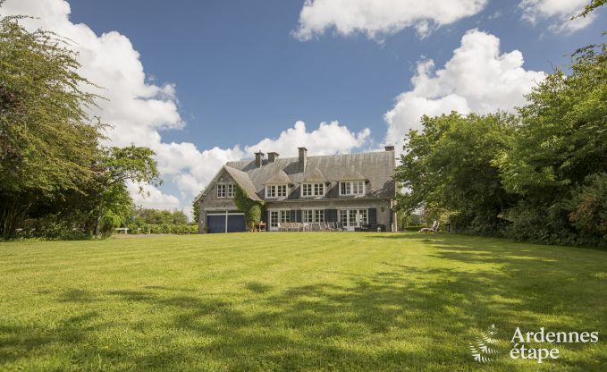 Ruime vakantiewoning voor 9 personen in Tinlot met 4 slaap- en badkamers,  zwembad, privtuin en speelvoorzieningen