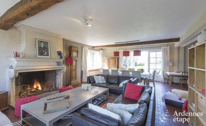 Ruime vakantiewoning voor 9 personen in Tinlot met 4 slaap- en badkamers,  zwembad, privtuin en speelvoorzieningen