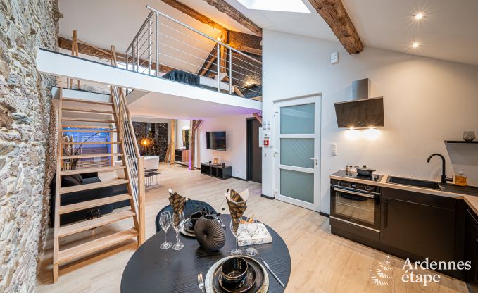 Charmante vakantiesuite met sauna in Trois-Ponts