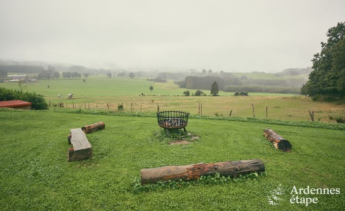 Ruime luxe vakantiewoning met binnenzwembad in Trois-Ponts, Ardennen