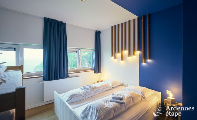 Ruime luxe vakantiewoning met binnenzwembad in Trois-Ponts, Ardennen