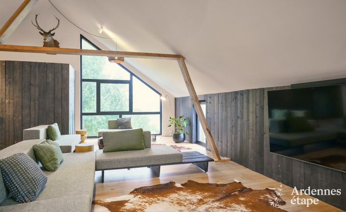 Ruime luxe vakantiewoning met binnenzwembad in Trois-Ponts, Ardennen