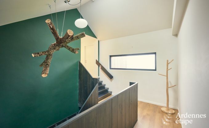 Ruime luxe vakantiewoning met binnenzwembad in Trois-Ponts, Ardennen