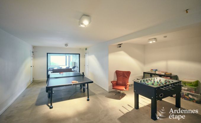 Ruime luxe vakantiewoning met binnenzwembad in Trois-Ponts, Ardennen