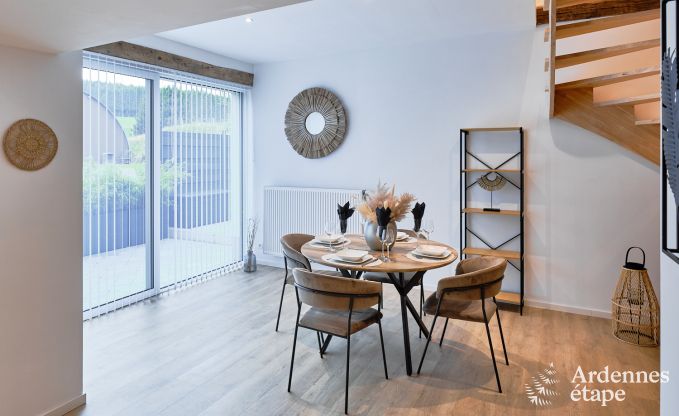 Vakantiewoning met sauna en bubbelbad in Trois-Ponts, Hoge Venen