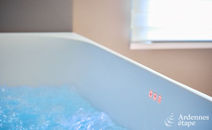 Vakantiewoning met sauna en bubbelbad in Trois-Ponts, Hoge Venen