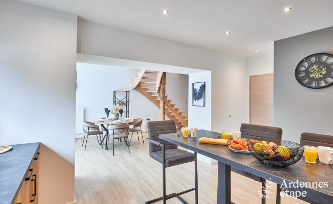 Vakantiewoning met sauna en bubbelbad in Trois-Ponts, Hoge Venen