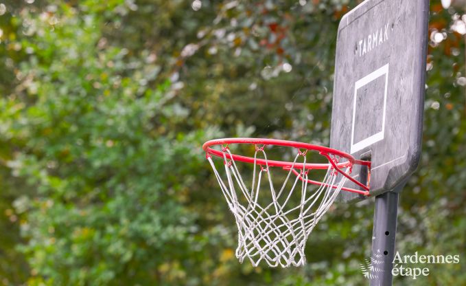 Vakantieboerderij voor 6 personen in Vaux-sur-S�re