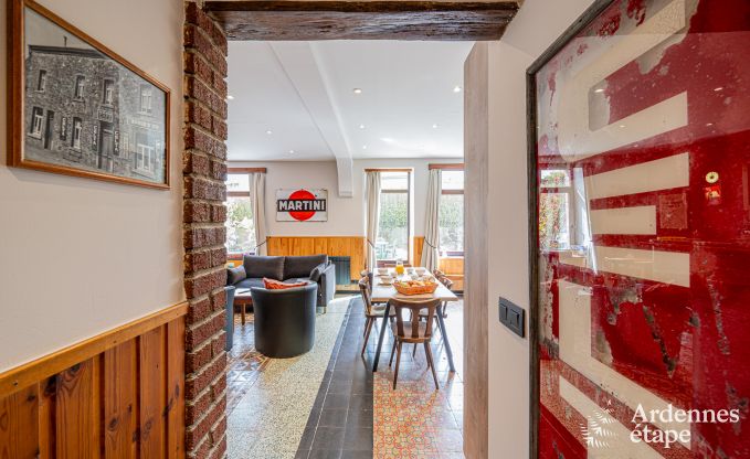 Uniek vakantiehuis met 2 slaapkamers in Vaux-sur-Sure