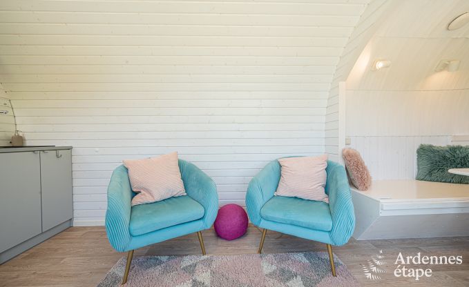 Uniek: tiny house voor 4 personen in Vaux-sur-Sure