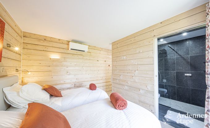 Luxe villa in Vaux-sur-s�re voor 12 personen in de Ardennen