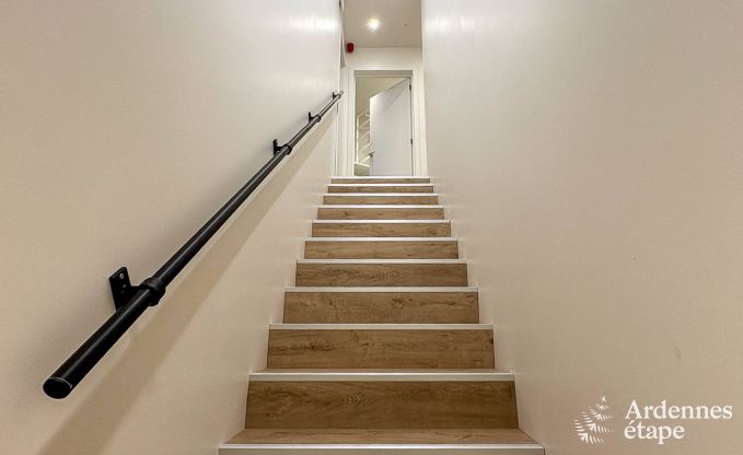 Ruime vakantiewoning in Vencimont voor 13 personen met 6 slaap- en badkamers en privtuin met trampoline en petanque