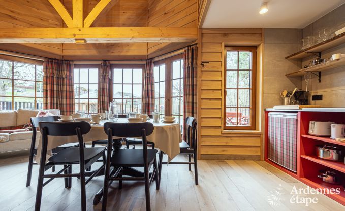 Bijzondere paalwoning als vakantiehuis in Vencimont