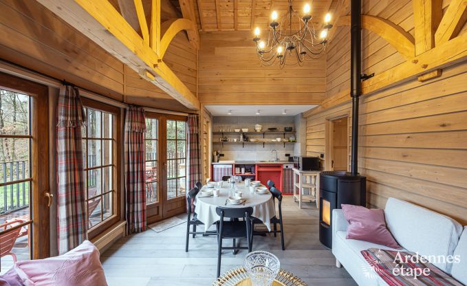 Bijzondere paalwoning als vakantiehuis in Vencimont