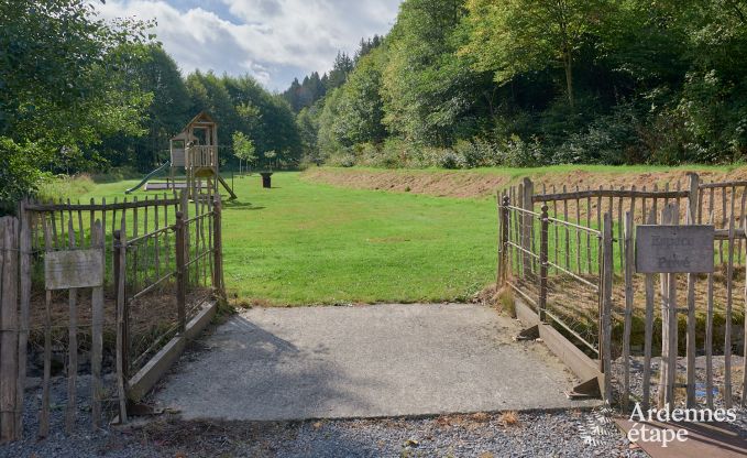 Vakantiehuis in Vencimont voor 9 personen in de Ardennen