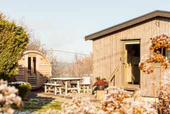 Chalet met barrel sauna in Vielsalm voor 8 in de Ardennen