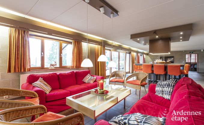 Ruim vakantiehuis in Vielsalm voor 22 personen met 10 slaapkamers, speelruimte, sauna en grote tuin