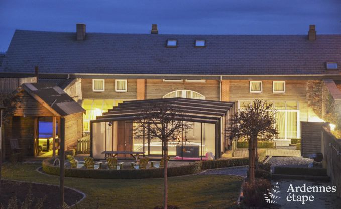 Luxe villa in Vielsalm voor 31 personen in de Ardennen