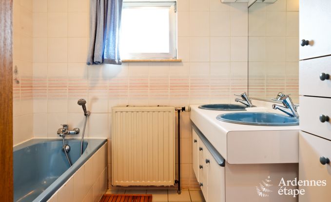 Ruim en comfortabel vakantiehuis voor 13/14 personen te huur in Vielsalm