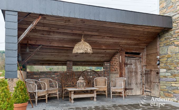 gezellige vakantiewoning met 5 slaapkamers, jacuzzi, sauna en priv tuin in Vielsalm Ardennen