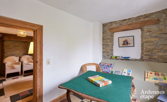 gezellige vakantiewoning met 5 slaapkamers, jacuzzi, sauna en priv tuin in Vielsalm Ardennen