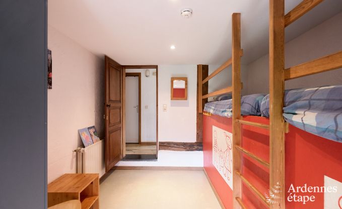 gezellige vakantiewoning met 5 slaapkamers, jacuzzi, sauna en priv tuin in Vielsalm Ardennen