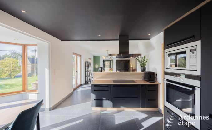 Charmante vakantiewoning in Villers-Le-Temple voor 9 personen met comfort, priv�tuin en dichtbij Hoei