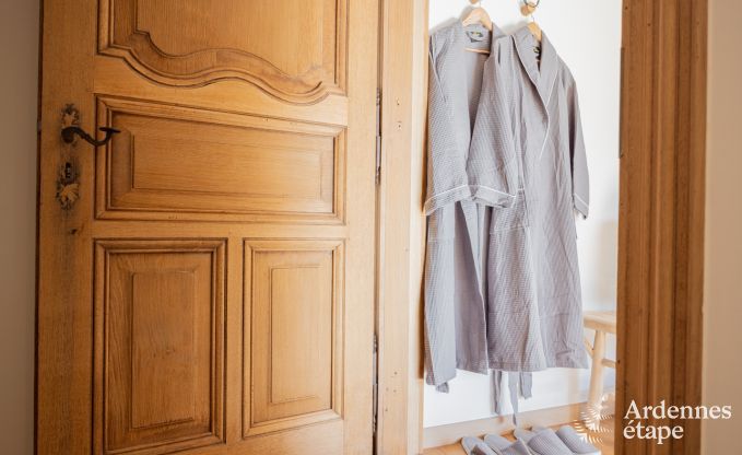 Charmante vakantiewoning in Villers-Le-Temple voor 9 personen met comfort, priv�tuin en dichtbij Hoei