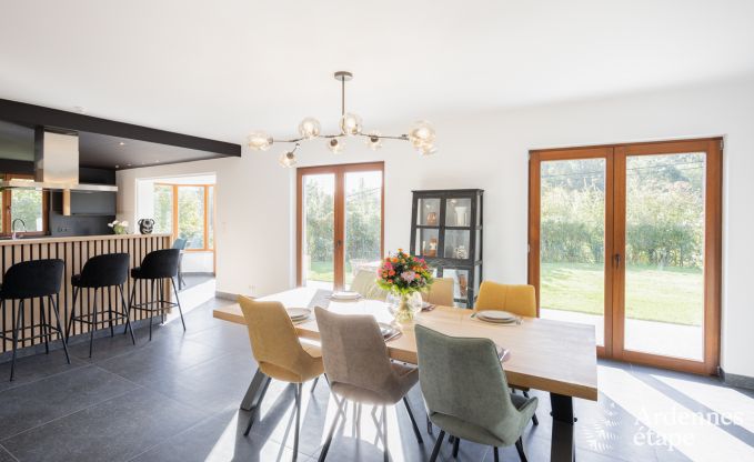 Charmante vakantiewoning in Villers-Le-Temple voor 9 personen met comfort, priv�tuin en dichtbij Hoei