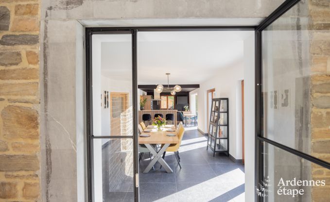 Charmante vakantiewoning in Villers-Le-Temple voor 9 personen met comfort, priv�tuin en dichtbij Hoei