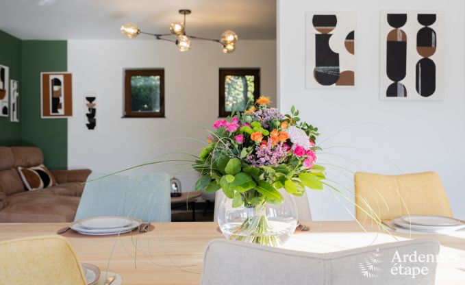 Charmante vakantiewoning in Villers-Le-Temple voor 9 personen met comfort, priv�tuin en dichtbij Hoei