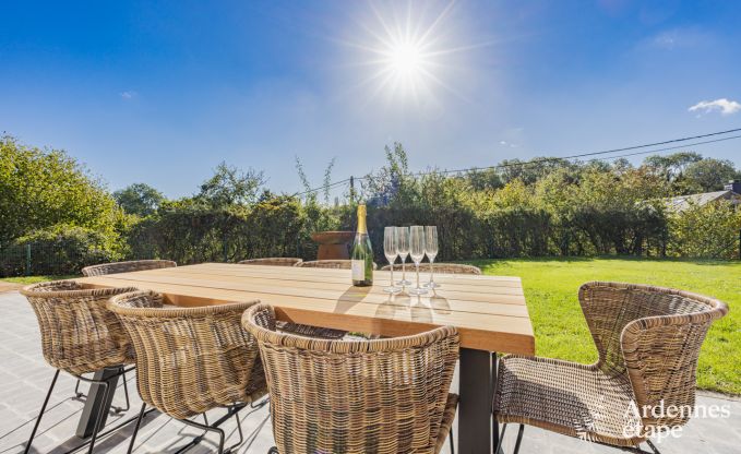 Charmante vakantiewoning in Villers-Le-Temple voor 9 personen met comfort, priv�tuin en dichtbij Hoei