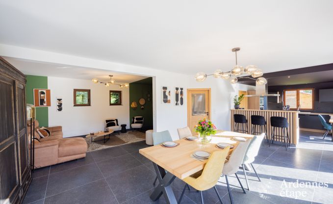 Charmante vakantiewoning in Villers-Le-Temple voor 9 personen met comfort, priv�tuin en dichtbij Hoei