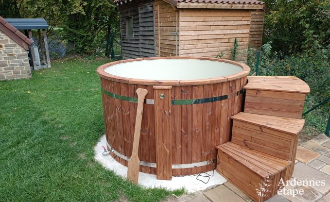 Charmante vakantiewoning in Villers-Le-Temple voor 9 personen met comfort, priv�tuin en dichtbij Hoei