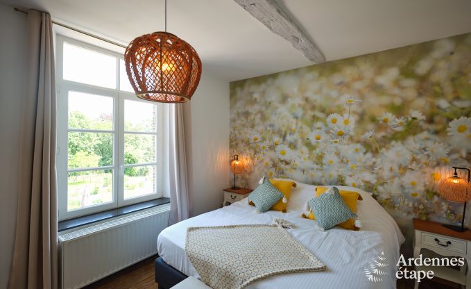 Comfortabele vakantiewoning voor 10 personen in Villers-en-Fagne met overdekt buitenzwembad en jacuzzi