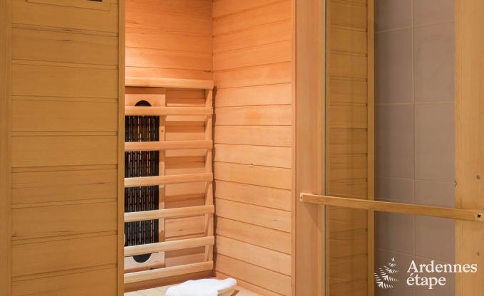 Luxe chalet met bubbelbad en sauna in Viroinval, midden in de natuur